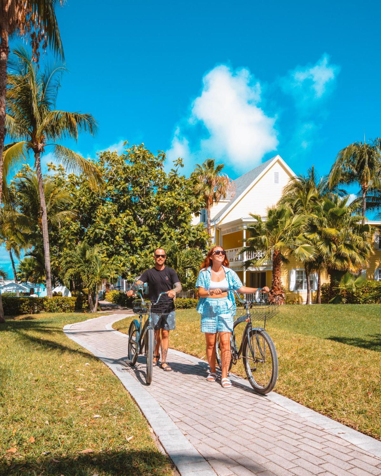 Valentines Resort & Marina Dunmore Town Экстерьер фото