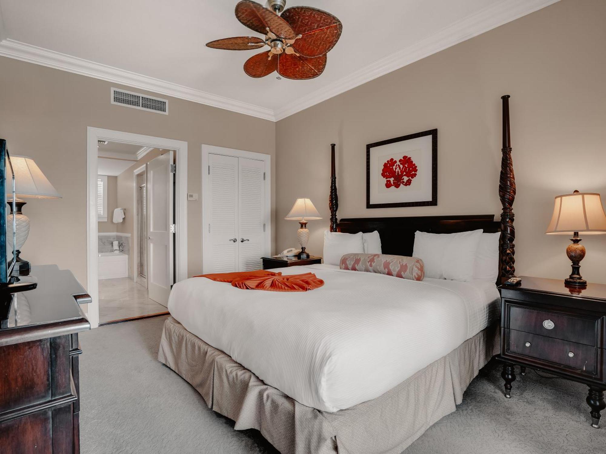 Valentines Resort & Marina Dunmore Town Экстерьер фото
