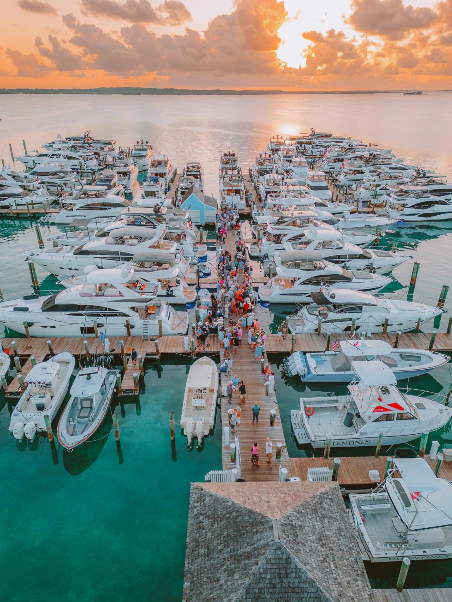 Valentines Resort & Marina Dunmore Town Экстерьер фото